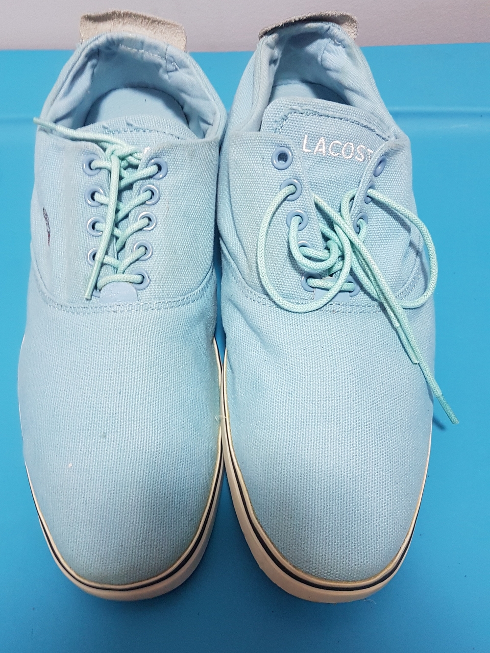 Lacoste Men’s Light Blue Canvas Athletic Sneakers